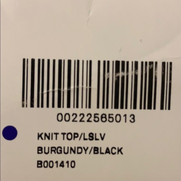 Maroon long sleeved crop top with zipper - Picture 3 of 3